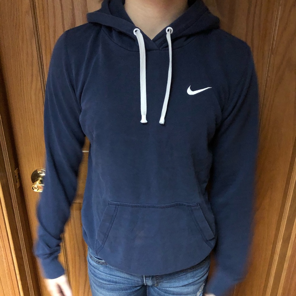 Blue nike sweatshirt